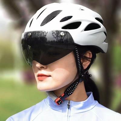 Mocne magnetyczne gogle bezpieczeństwa kask rowerowy profesjonalny letni kask rowerowy męski wiatroszczelny piaskowy wysokiej klasy kask