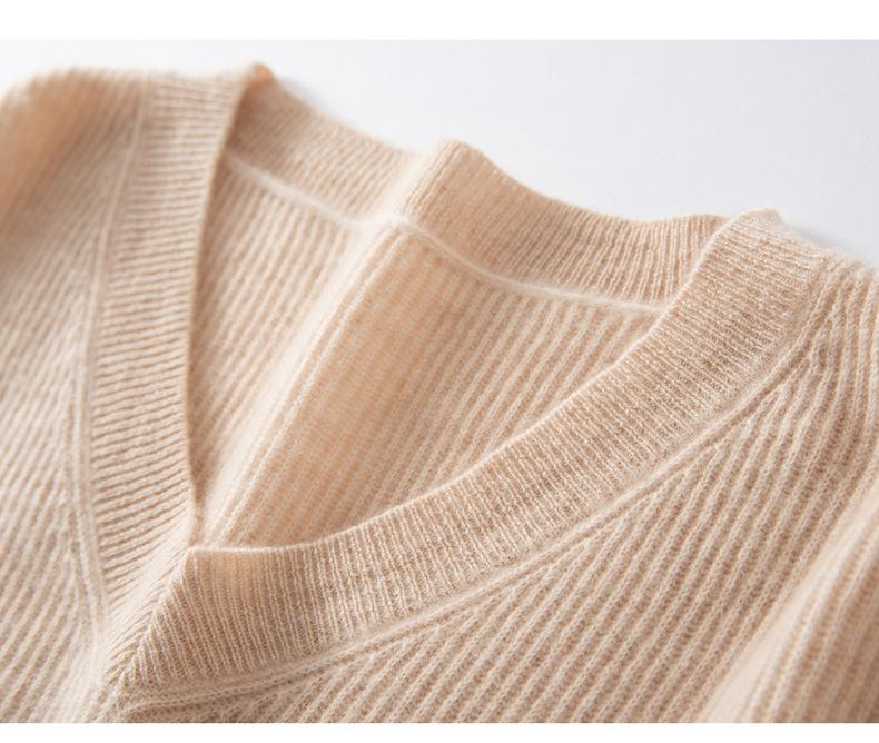 Women's V-Neck Loose Cashmere Pullover - Soft, Skin-Friendly, Fashionable Slim-Fit Knit Sweater