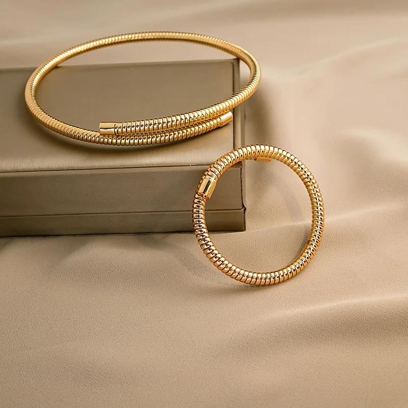Übertriebene Kreative Persönlichkeit Verstellbare Offene Kragen Choker für Frauen Charme Geometrisch Dehnbares Halsketten Schmuck Zubehör