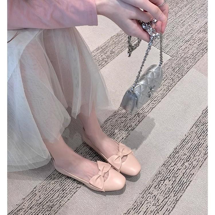 The same grape mother elegant bow square round head versatile commuting light mouth single shoes lazy one pedal high heels women