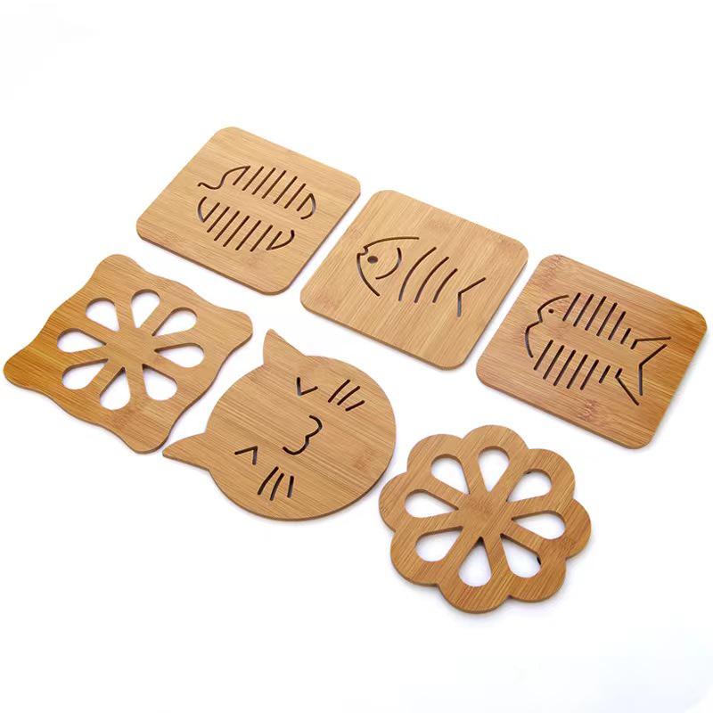 Cartoon Wooden Dining Table Heat-Resistant Anti-Slip Coaster Mat