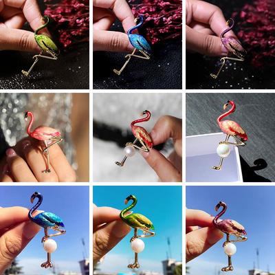 Spilla Flamingo e Perla Cloisonné - Elegante Spilla Cartone Animato Corsage