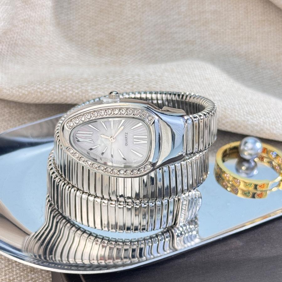 Snake, Ladies Bracelet Watch, Creative Versatile Quartz Watch Personalized Bracelet Watch