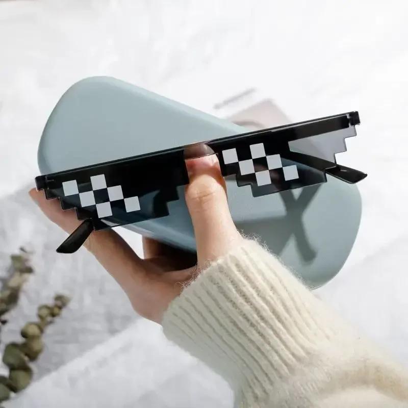 Mosaic Funny Quirky Women Glasses Black Pixel Vintage Shades Eyewear For Men Birthday Wedding Party Cosplay Supplies