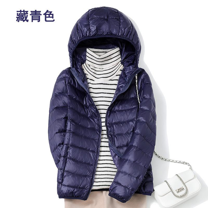 Giacca leggera in piuma da donna corta con cappuccio autunno e inverno nuova piuma d'anatra bianca giacca slim e leggera