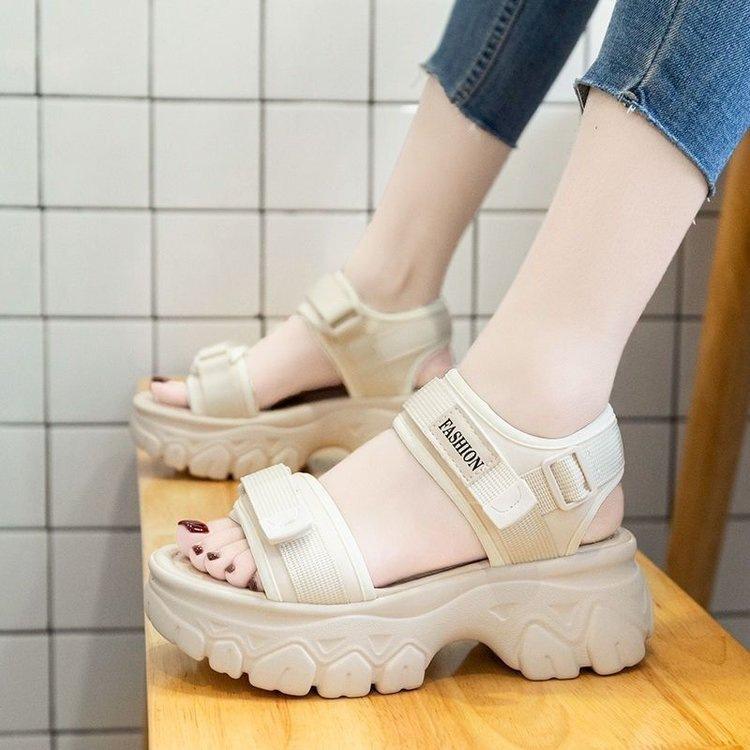 

Small dad sandals women s platform 2025 summer new Korean version muffin soft-soled sports Velcro beach shoes 40