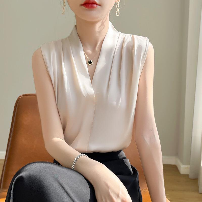 

Шелковый атласный топ без рукавов с V-образным вырезом и широкими плечами для женщин - коллекция весна/лето 2025 XXXL