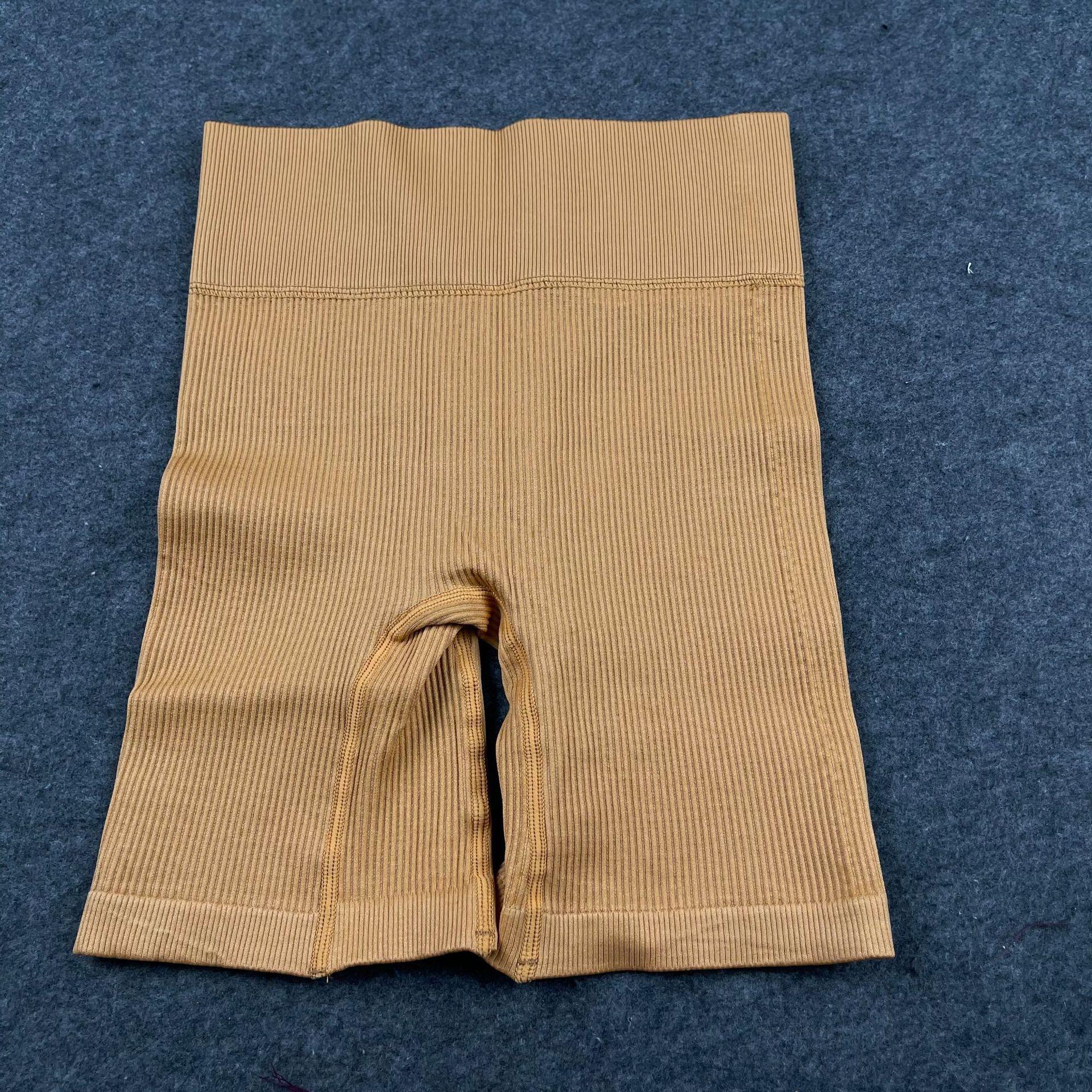 

Женские бесшовные шорты для йоги с высокой талией — европейский/американский стиль, эластичные колготки для фитнеса и подтяжки бедер. M (55-70kg)