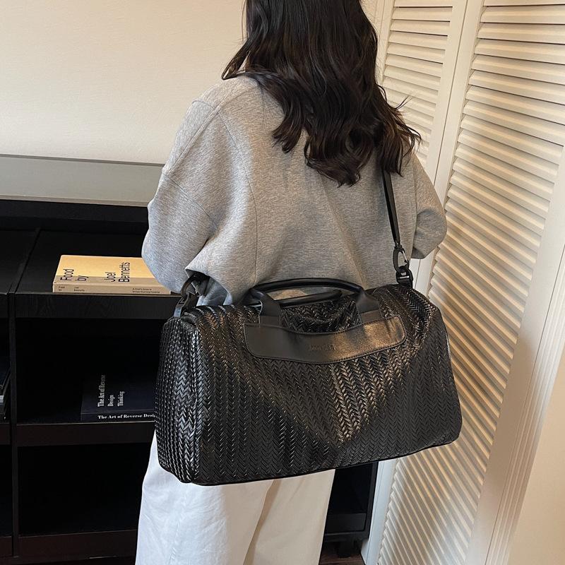 Travel Bag Women's Large Capacity Fitness Bag Dry And Wet Separate Sports Bag Portable Luggage Bag