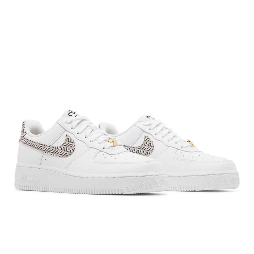 Nike Womens Air Force 1 LX 'United in Victory - White' (women's sizes) White / Hemp / Black / Summit White Skateboard Shoes DZ2709 100