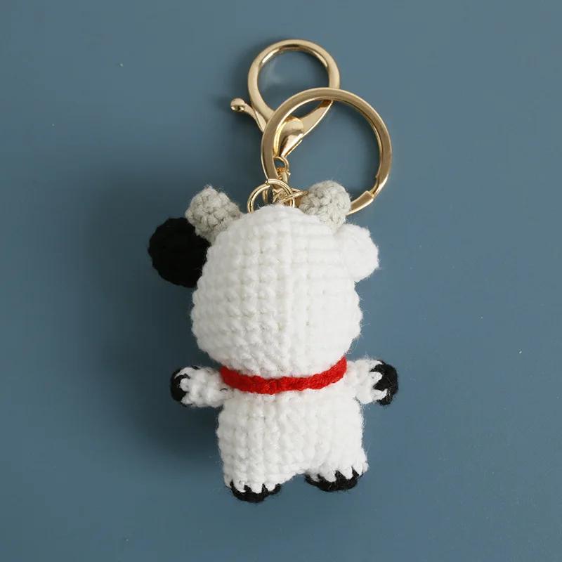 Cartoon Animal Series Crochet Keychain Cute Cow keyrings Handmaking Knitted Mini Animal Doll Keychain Custom Accessory