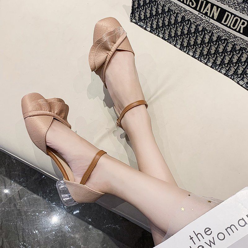 

Прозрачные туфли на высоком каблуке. Женские летние модные босоножки на толстом каблуке. Модные туфли на среднем каблуке со стразами в сказочном стиле. 37