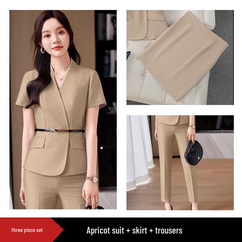 Women's Professional Goddess Style Suit: Fashionable Formal Workwear for Office and Business