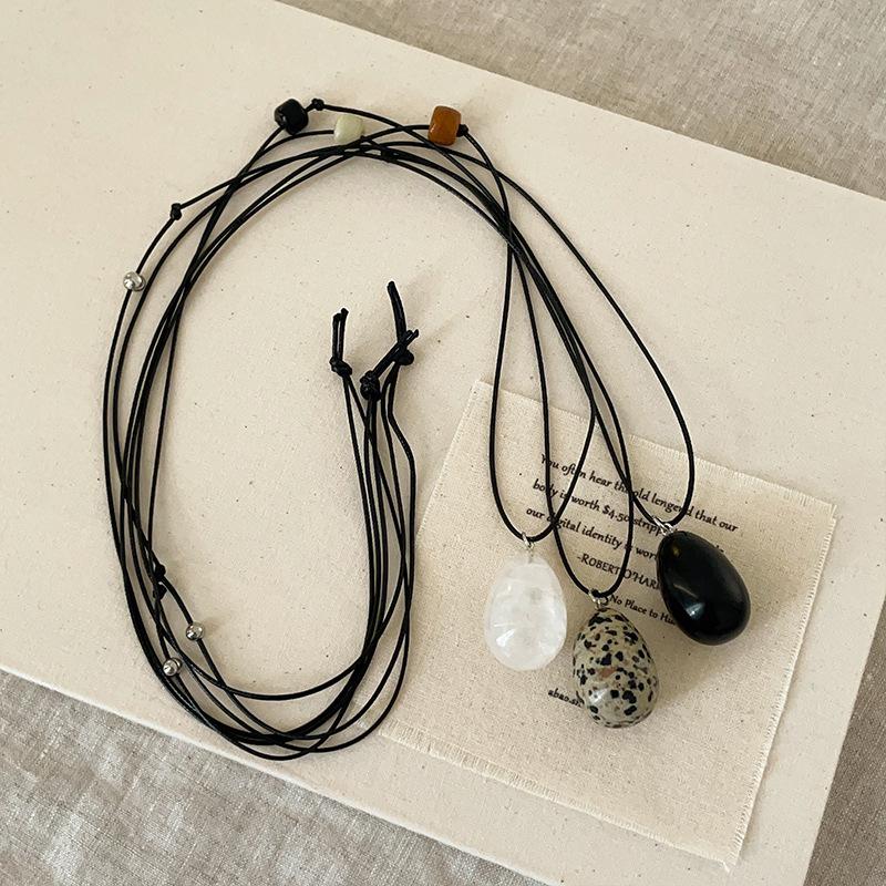 Niche Design Sense, Water Drop, Natural Stone Black Rope, Long Necklace, Simple And Versatile Temperament, Fashionable Neck Chain, Sweater Chain.