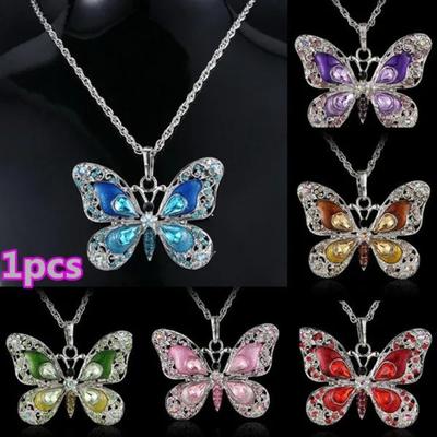 European and American Retro Multicolor Butterfly Necklace Ladies Fashion Necklace
