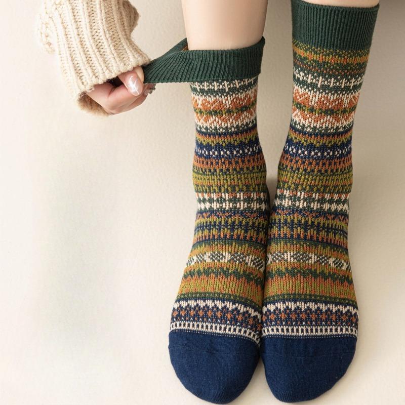 Ethnic-style Socks for Women In Winter, Thickened with Fleece, Warm Striped, Retro Long Tube with Loops, Women's Growth Socks, Cotton Socks