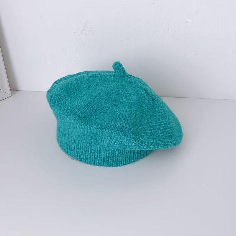 Children's Berets 1 To 3 Years Old Winter Knitted Warm Boys and Girls Go Out Cartoon Bear Pumpkin Hat Trendy