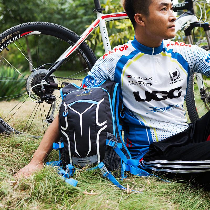 Men's Breathable Water-Repellent Hydration Cycling and Running Backpack