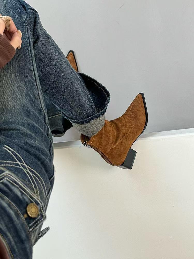 

South Korea Dongdaemun thin boots women s boots autumn and winter new retro suede pointed thick heel high heel short boots fashion boots women 40 верблюд