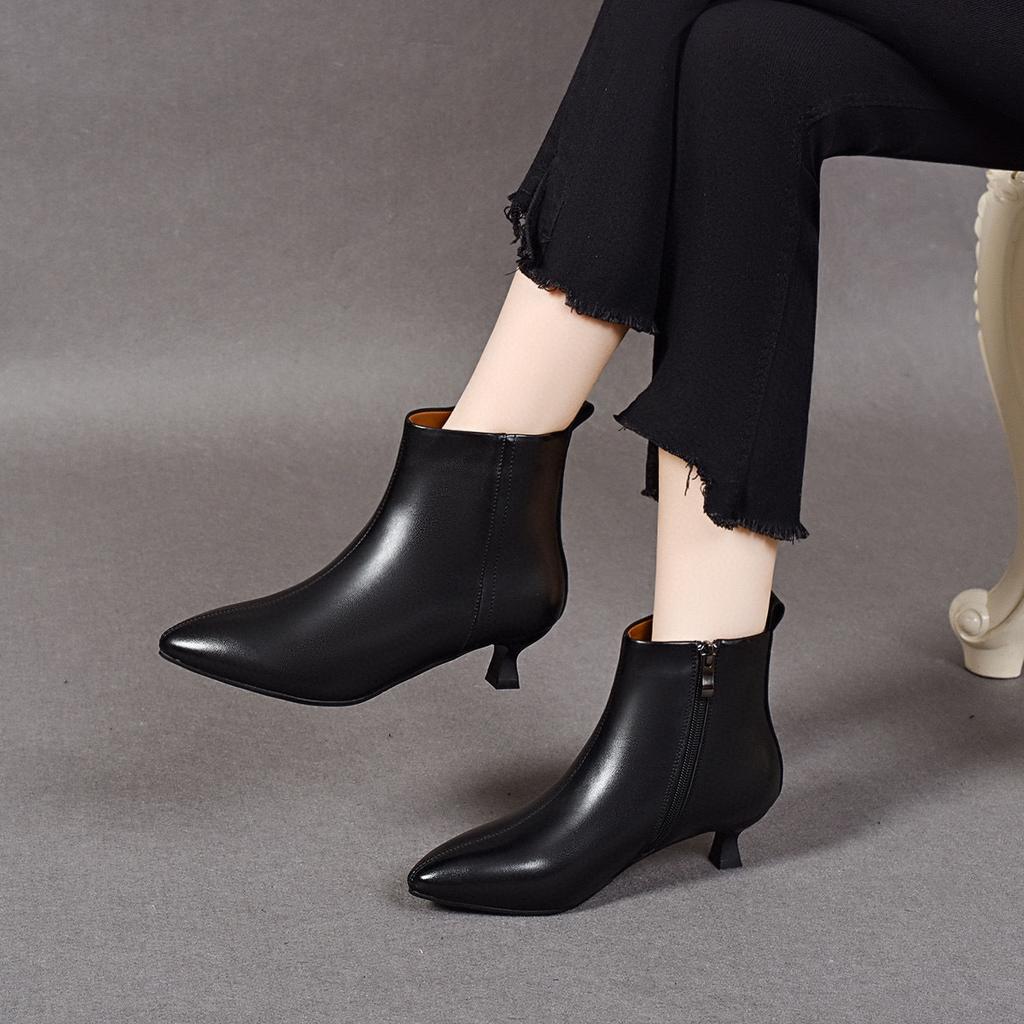 Pointed Short Boots Women's 2025 British Style Simple Temperament Thin High-heeled Women's Boots Fashion Boots Leather Boots Velvet and Thin Ankle Bo