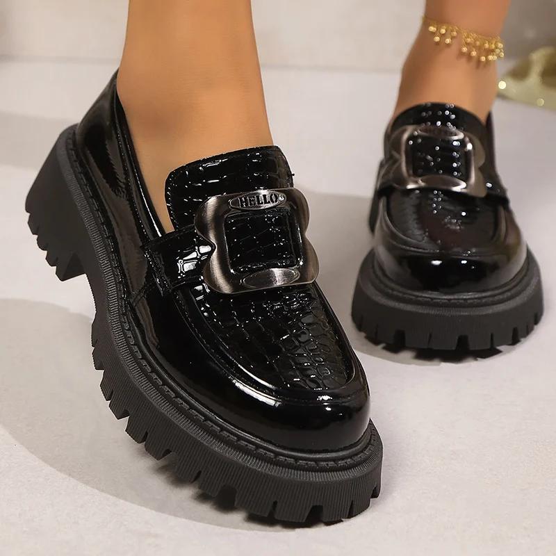 Plus Size Platform Loafers Shoes for Women Fashion Metal Buckle Pu Leather Shoes Woman Spring Autumn Slip On Flats Female