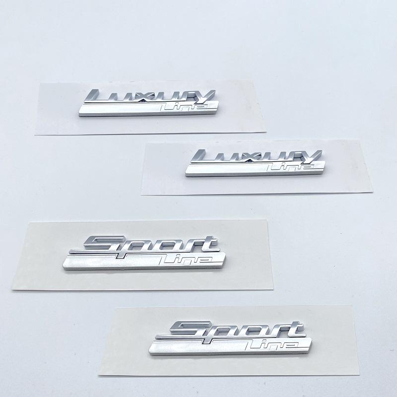 Nový emblém do blatníku Luxury Line Sport Line pro BMW 730 740 750 750Li Boční logo Styl auta Upgrade Nálepka Chrome & Matte