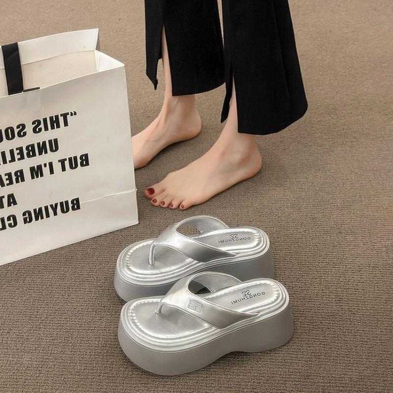 Hot Selling 2025 Women's High Heel Thick Bottom Sandals Summer Silver Beach Casual Slip-On Shoes Rubber Sole Comfortable Footbed
