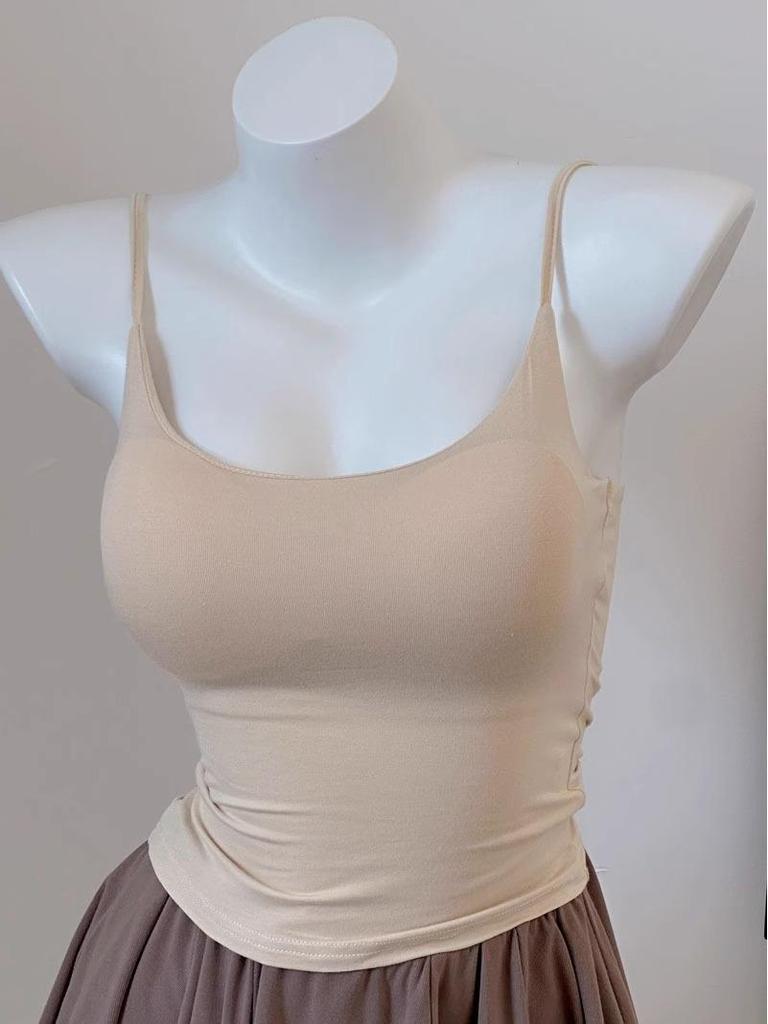 Slim-Fit Women's Camisole with Built-In Bra Pads – Anti-Expansion, Chest-Enhancing Inner Wear for Summer.