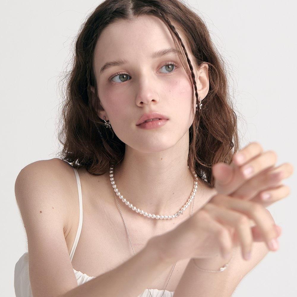 [Rosemont] Silver Ribbon Pearl Necklace Ra24C48E