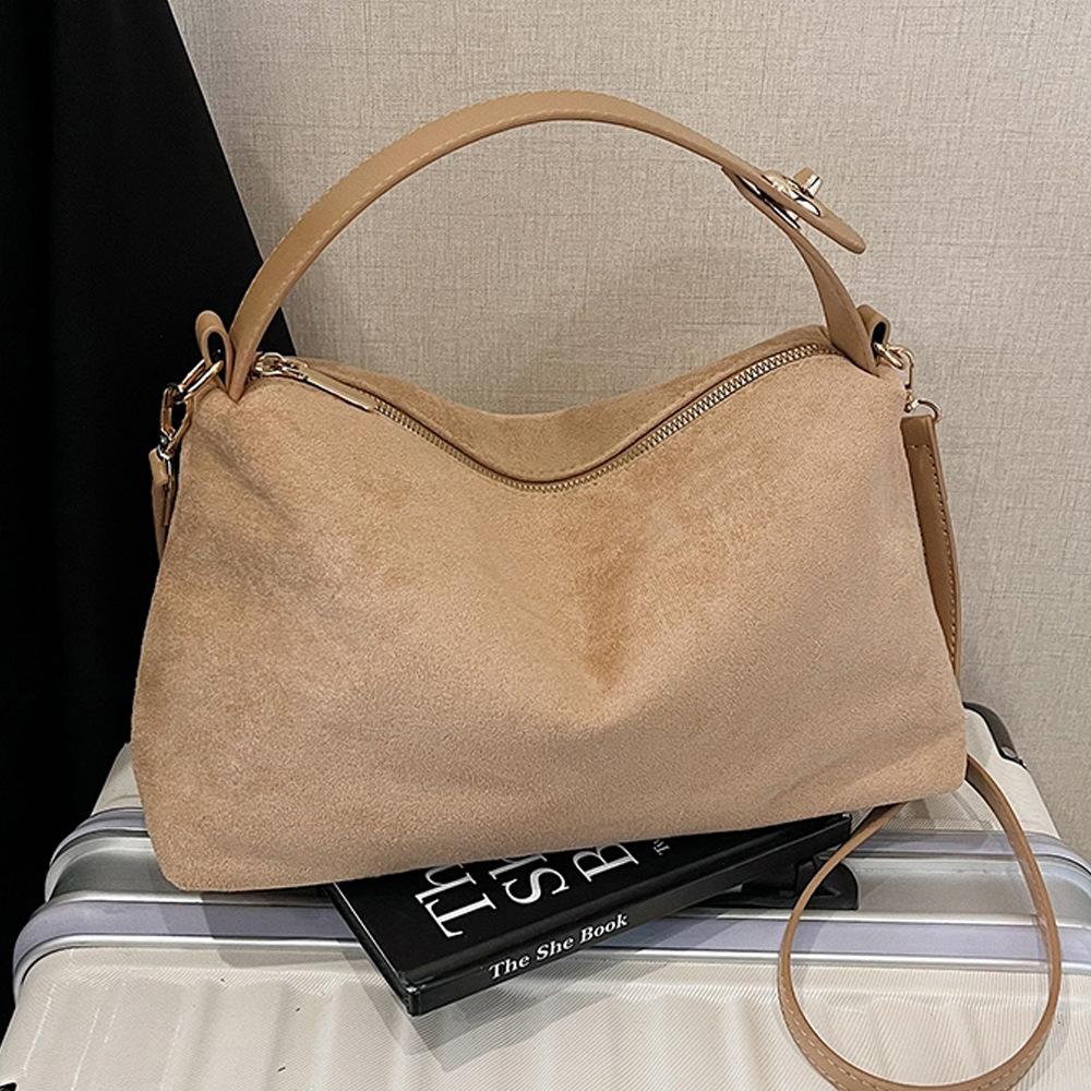 Boston Trendy Single-shoulder Underarm Bag with Large Capacity Commuting Pillow Bag