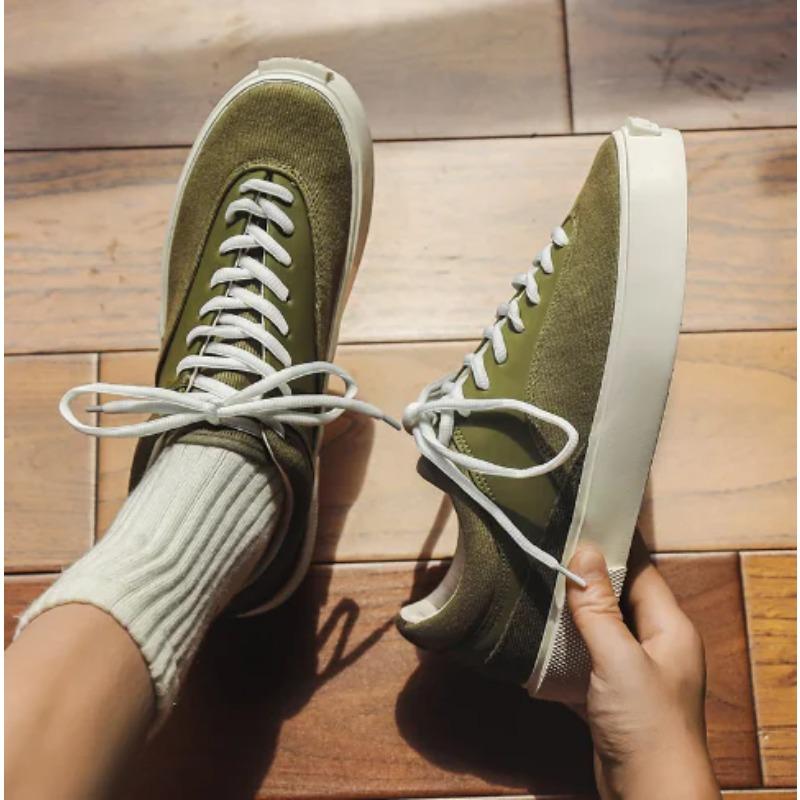 Frühling Herbst Neue Herrenschuhe Studenten Low-Top Canvas Freizeit Sport Dicksohlige Erhöhung Trend Board Schuhe M1211