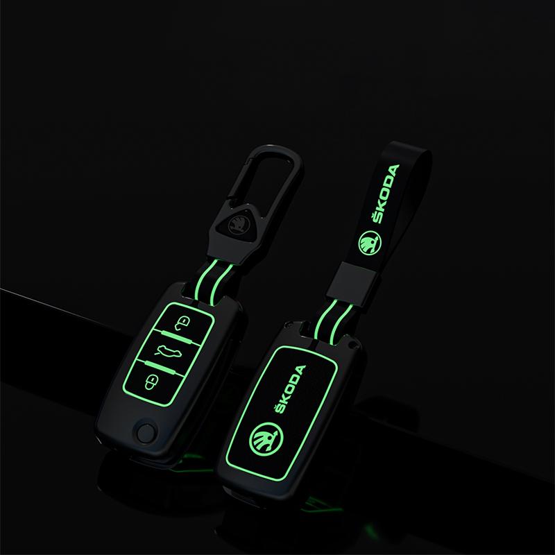 LRWS9 Car Flip Remote Key Case Cover Holder Shell for Skoda Octavia Kodiaq Karoq Zinc Alloy Leather Protector Keychain Accessories