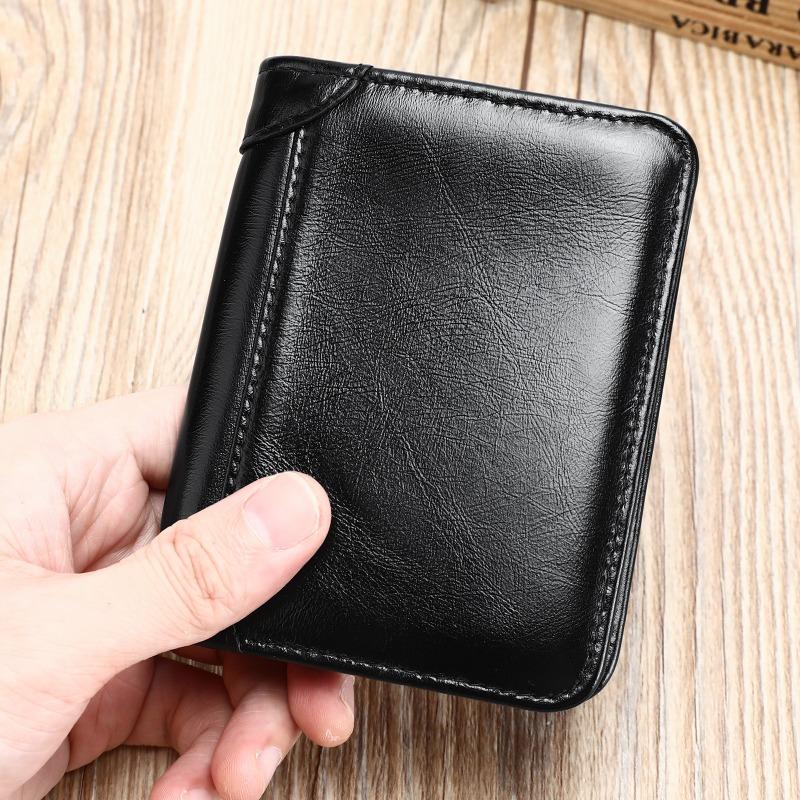 Men’s PU Leather Bifold Wallet RFID Blocking Short Wallet Multi Card Slot Coin Pocket ID Window Casual Business Wallet for Men