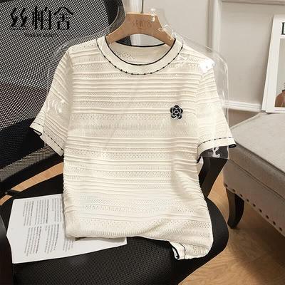 Silbaisha Women's French Style 3D Floral Round Neck Short Sleeve Knit Top