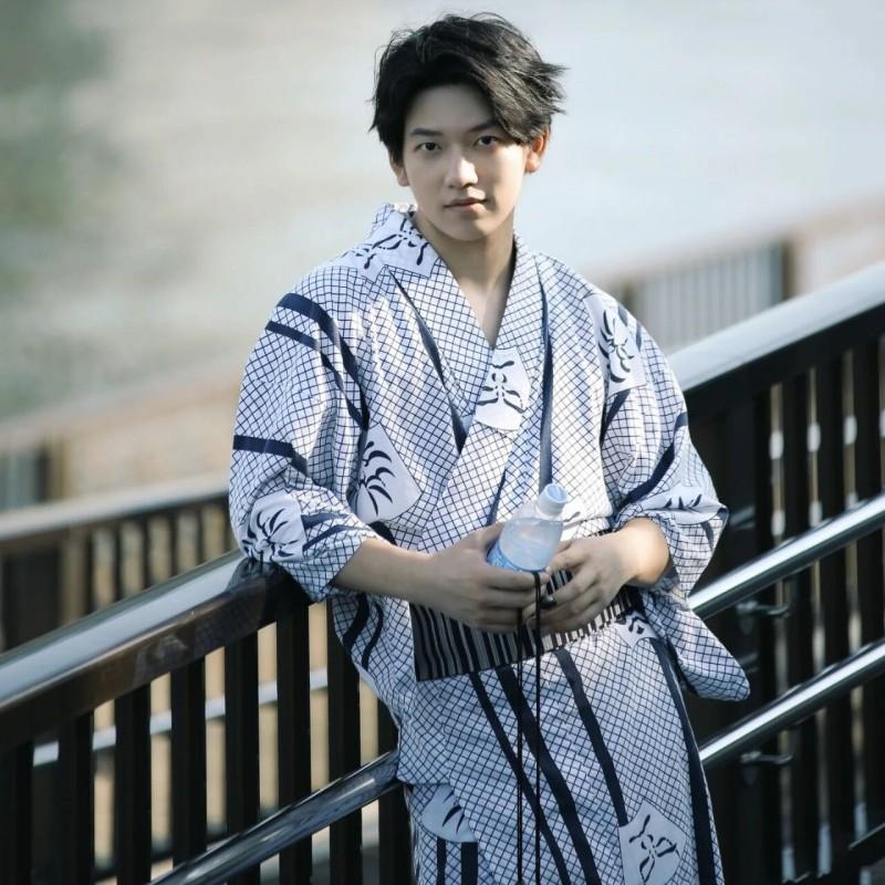 Studio Japanese Traditional Kimono Samurai Yukata Loungewear Men'S Kimono Suit Script Photography Photo Clothing