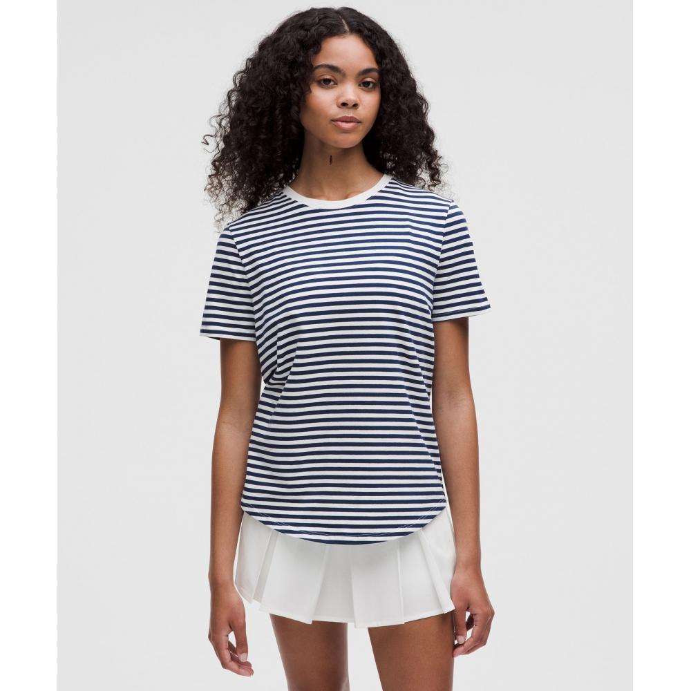 

Lululemon Футболка Love Curved Hem Crewneck с узкими яркими полосками, клубная, сине-белая 8