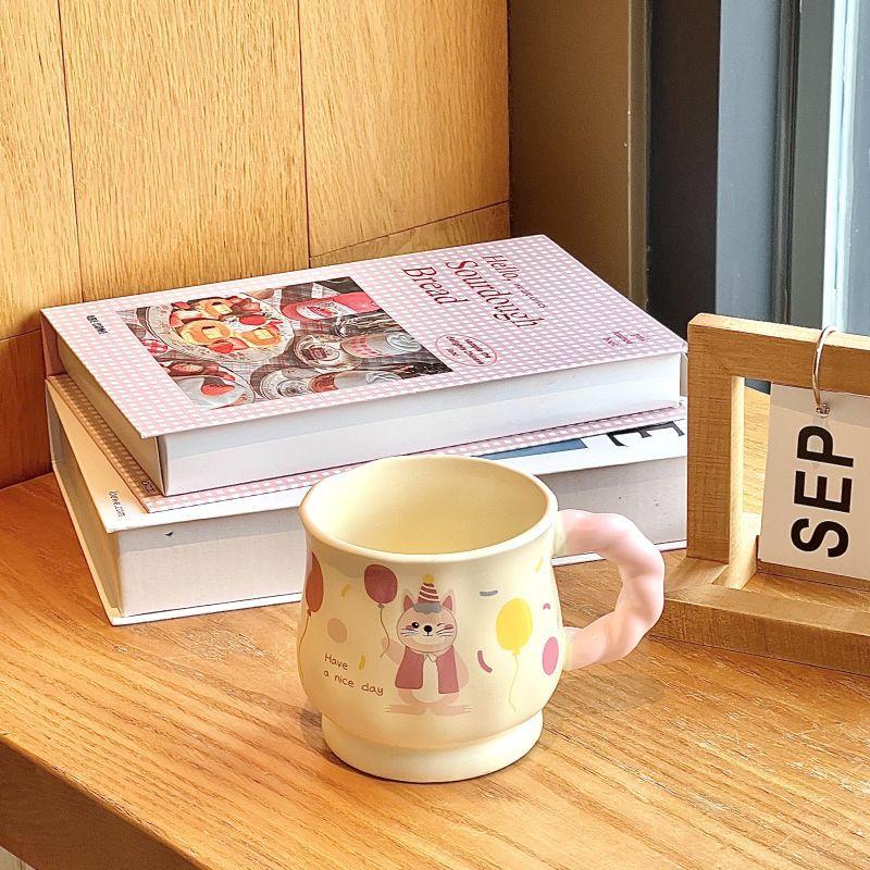 Cute Ceramic Mug Couple Cartoon Drinking Water Cup with Lid Spoon Office Coffee Cup Birthday Gift