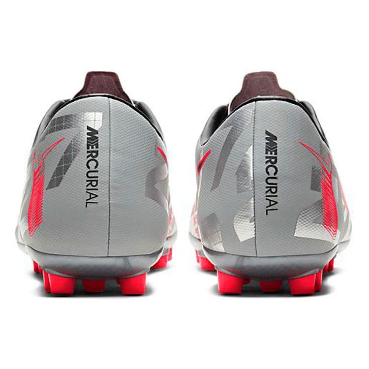 Nike Scarpe da Calcio Mercurial Vapor 13 AG Calzature Unisex Grigio Rosso BQ5518-906