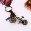 Retro Fahrradlegierung Schlüsselanhänger mit Anhänger aus echtem Leder