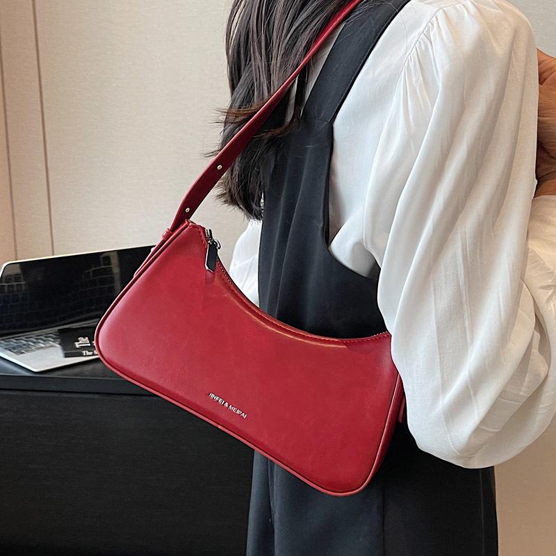 Women's 2025 Niche Design One-Shoulder Underarm Bag – Fashionable Small Square Bag with High-End Appeal