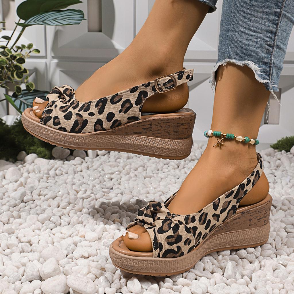 2025 summer new European and American style round head open-toed leopard print one-word buckle women's large size wedge sandals