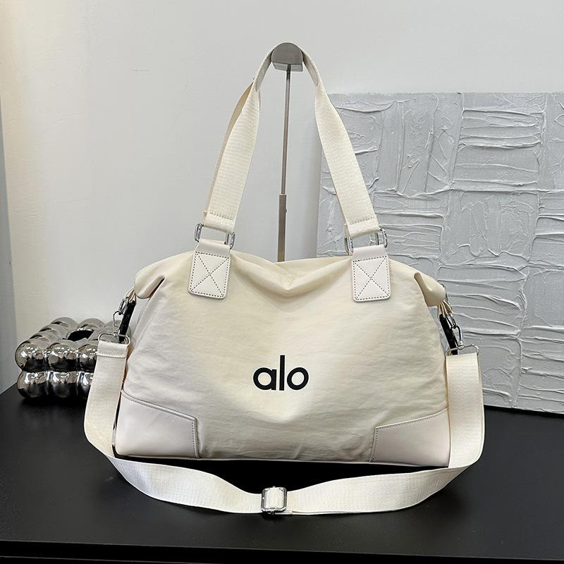 

Popular Celebrity Style Large Capacity Yoga Bag, Luggage Bag with Waterproof Function, Fitness Bag