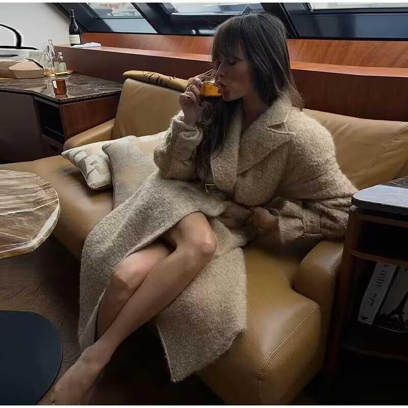 Women's Autumn Elegant Chic Retro Double-Breasted Woolen Long Coats Women Casual Lapel Pockets Maxi Coat with Belt Street Outwear