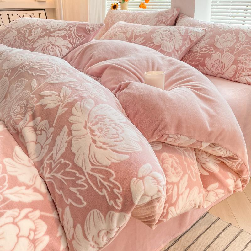 Class A Maternal And Infant Grade Thickened Warm Milk Fleece Four-Piece Set Coral Fleece Carved Fleece Quilt Cover Fleece Bed Sheet Mattress 3