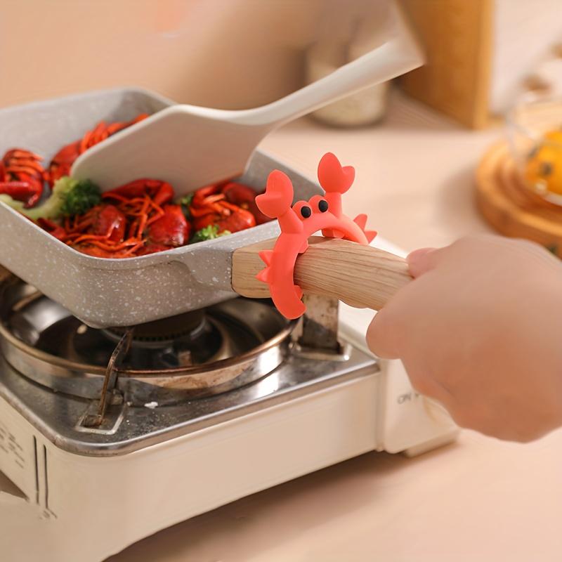 Heat-Resistant Silicone Spoon Rest - Cute Crab & Octopus Design - Countertop Cooking Tools Organizer for Kitchen Utensils & Spatulas