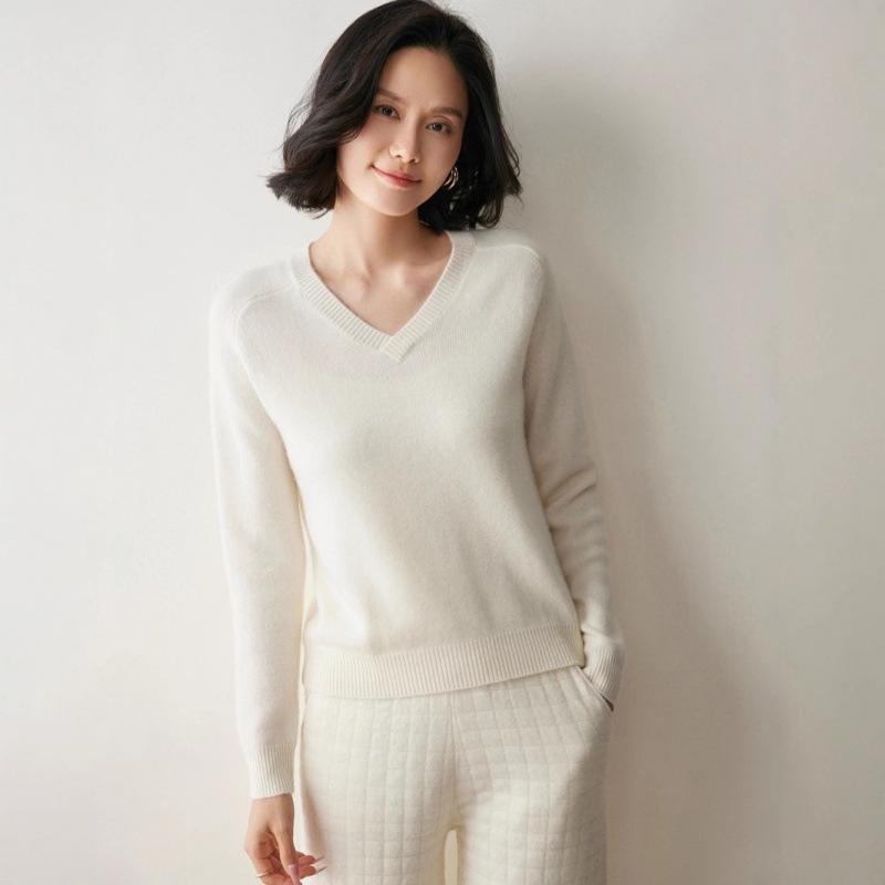 Women's Thickened V-Neck Cashmere Raglan Sweater - Loose Knit Two-Strand Base Layer for Autumn/Winter