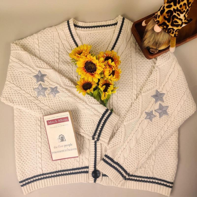 Star Patterned Women's V-neck Sweater Jacket Solid Color Long Sleeved Single Breasted Warm Jackets Autumn and Winter Woman Casual Cardigan