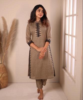 Schönes Trendiges Damen Party Wear Look Kurti Hosen Set