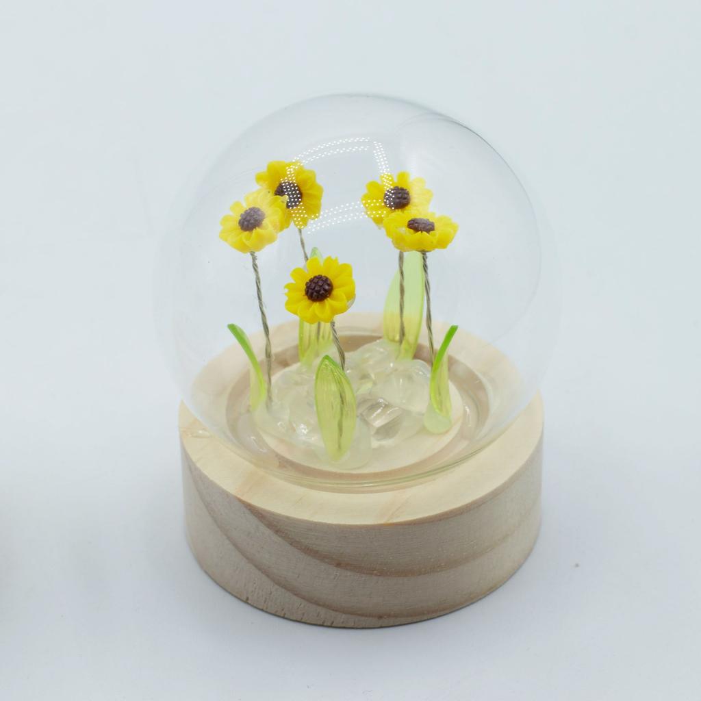 Floral Glow Garden Dome – 5 Sunflowers – LED Battery