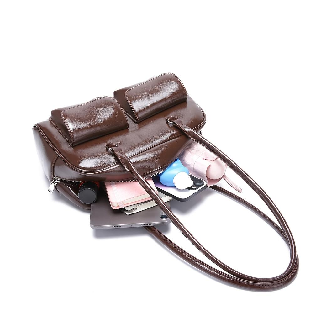 Moodne kaenlaalune kott Kõrge väärtusega mitmekülgne käekott Nišidisain Naiste kandekott Õlakott Retro PU nahast rahakotid ja käekotid